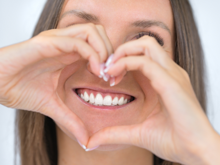 Detoxify and Whiten: The Dual Power of Zilo Teeth Whitening Powder